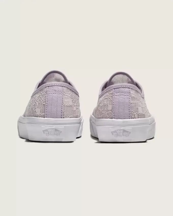 Chaussure authentique