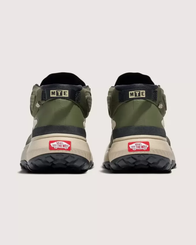 Chaussure Crosspath Mid