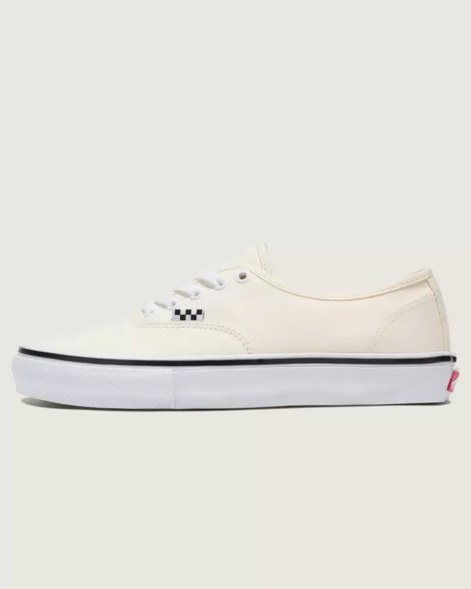 Chaussure de skate authentique Customs