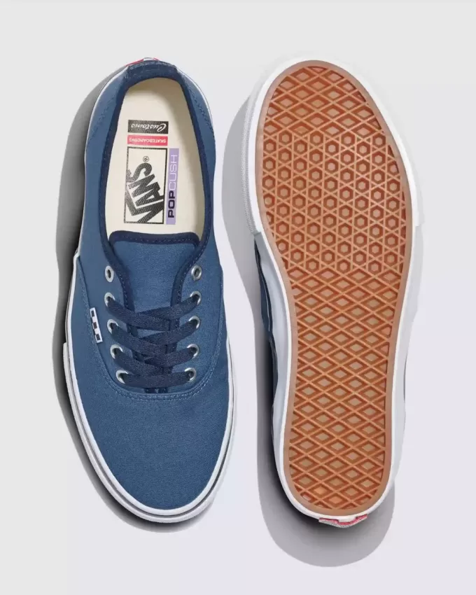 Chaussure de skate authentique Customs