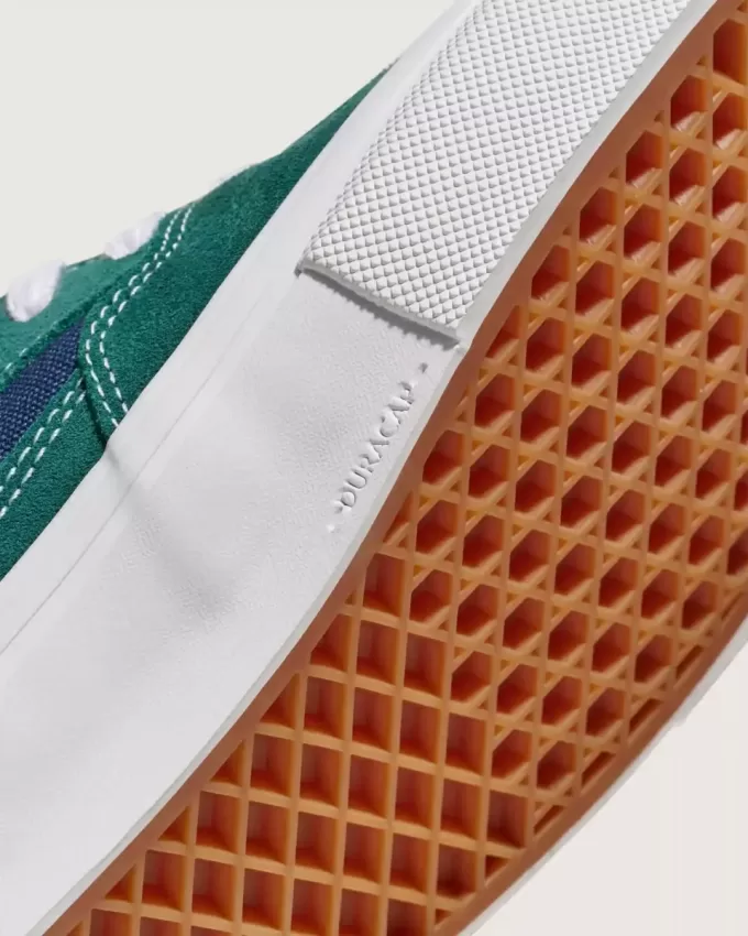 Chaussure de skate demi-cabine