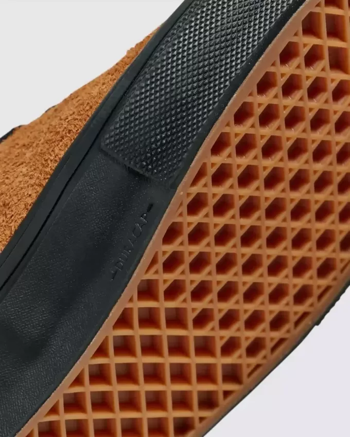 Chaussure Skate Authentic Suede