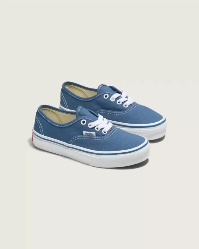 Chaussures authentiques pour petits enfants