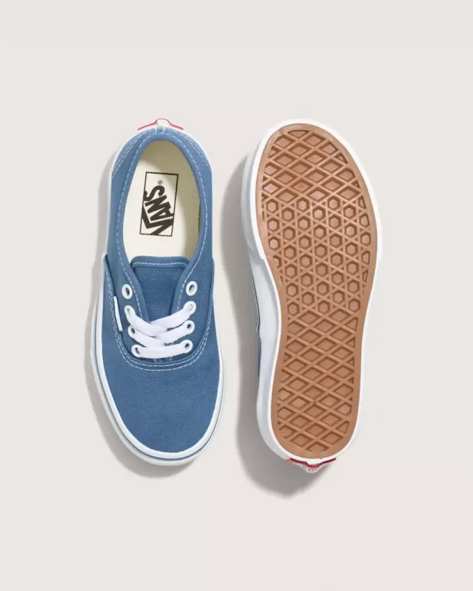 Chaussures authentiques pour petits enfants