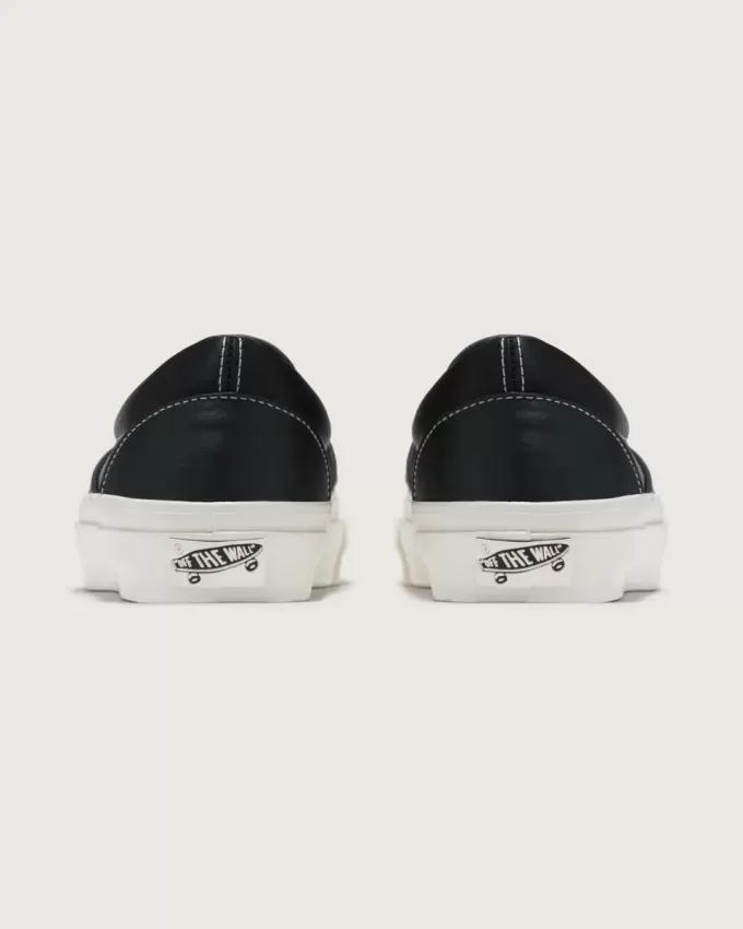 Chaussures classiques à enfiler en satin de qualité supérieure