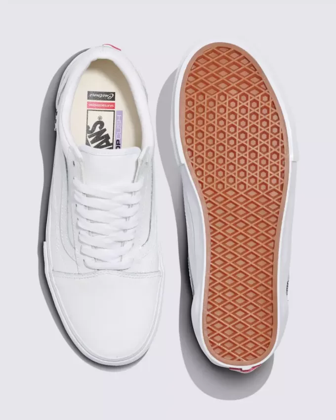 Chaussures de skate en cuir Customs Old Skool