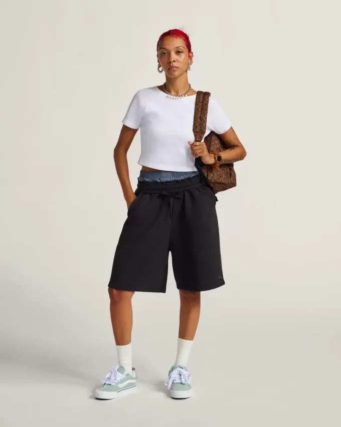 Short en polaire avec logo script